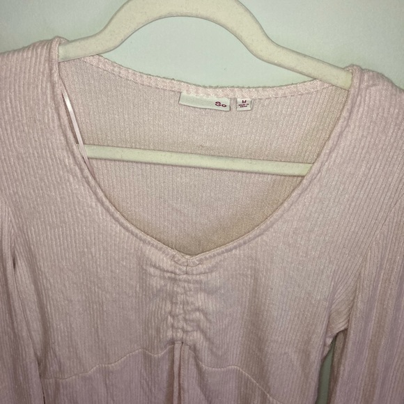 Light Pink Long Sleeve V Neck - Picture 2 of 4